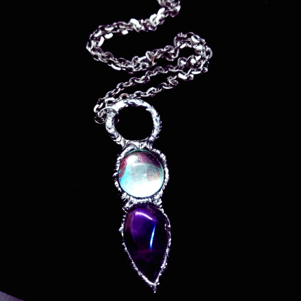 Amethsyt rainbow crystal necklace